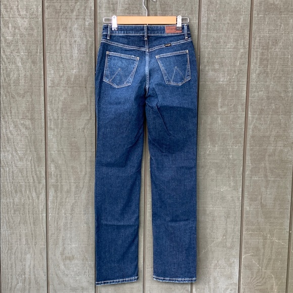 High Rise True Straight Wranglers - Picture 2 of 6